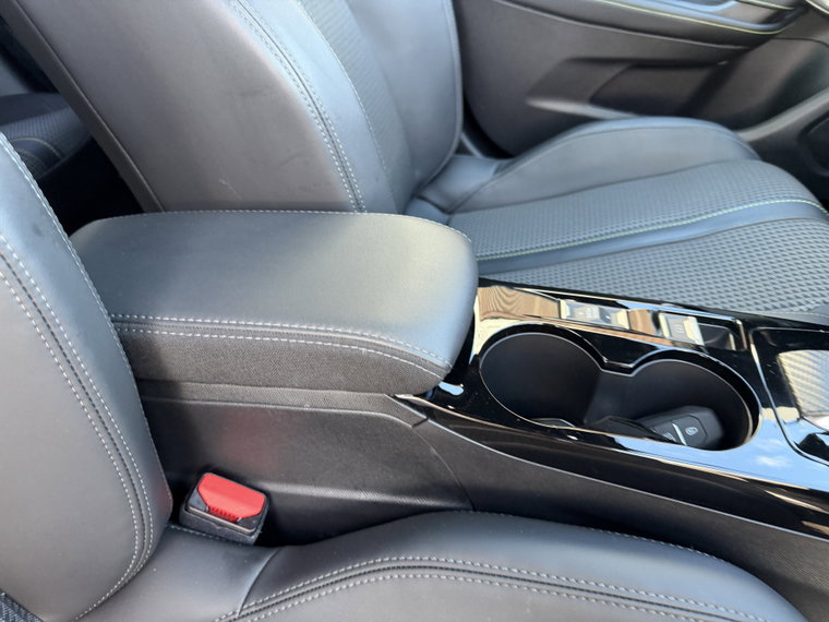 Vehicle Image 36