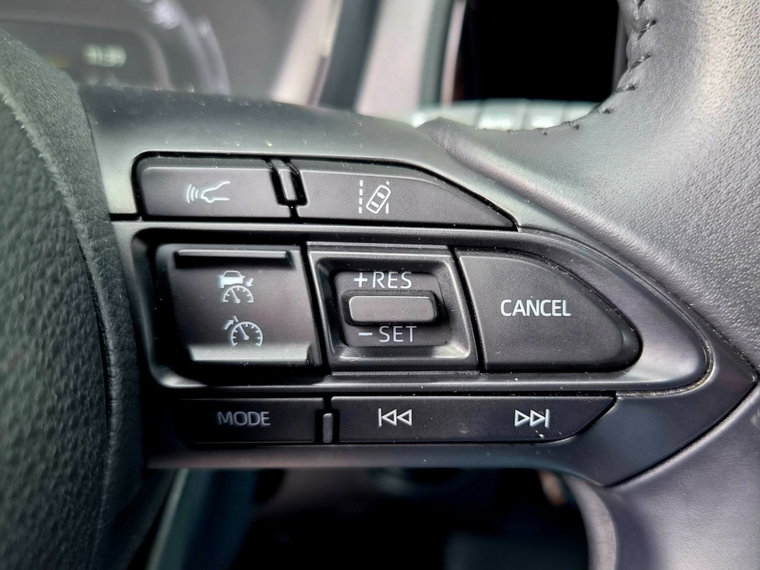 Vehicle Image 24