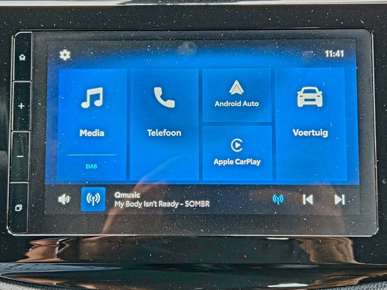 Vehicle Image 30