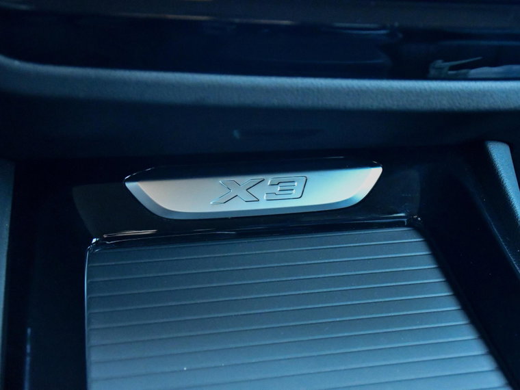 Vehicle Image 28