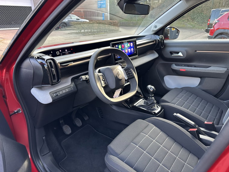 Vehicle Image 22