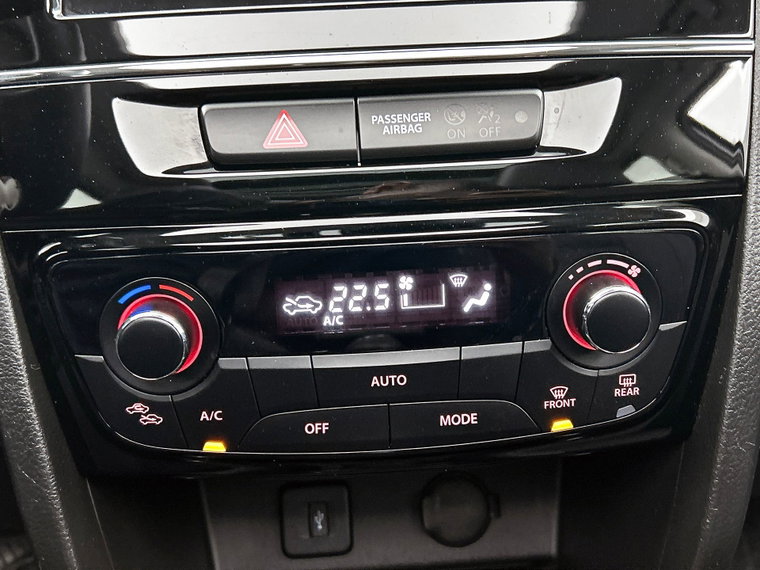 Vehicle Image 29