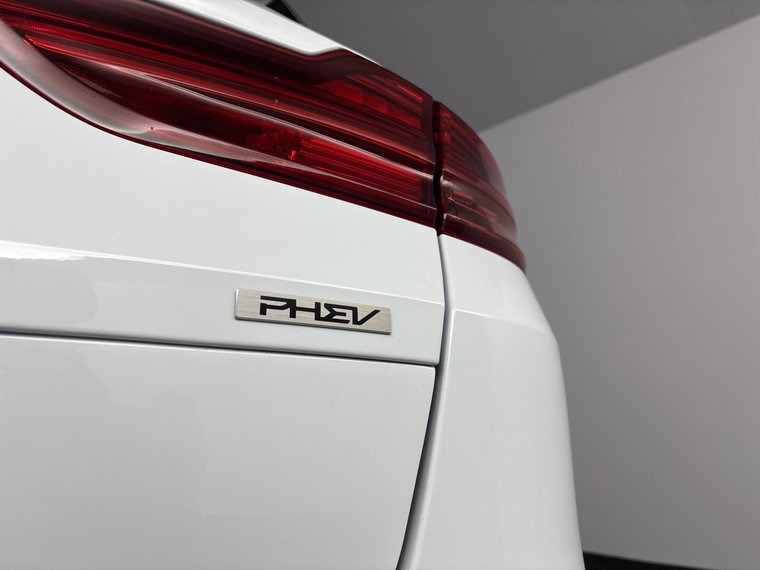 Vehicle Image 40