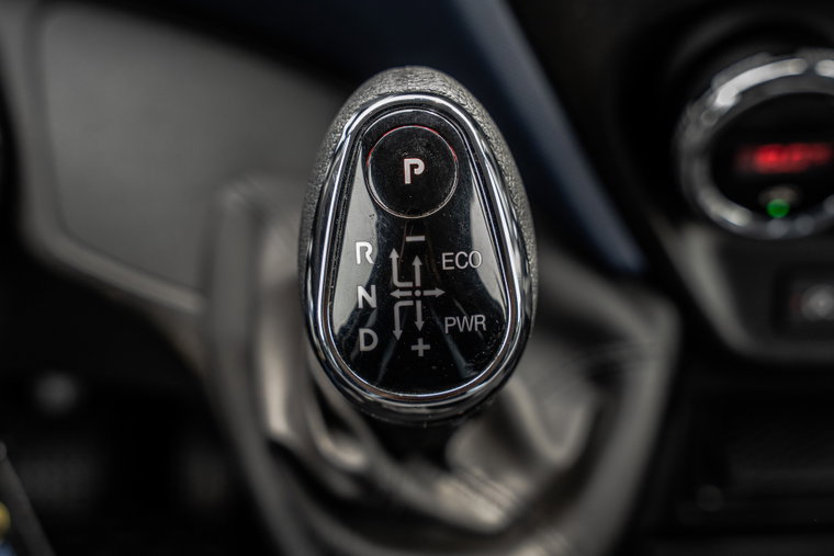 Vehicle Image 22