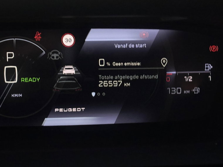 Vehicle Image 25