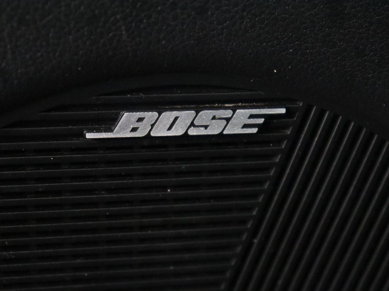 Vehicle Image 38