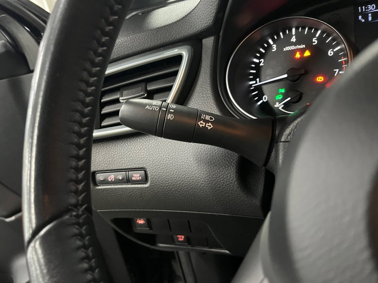 Vehicle Image 24