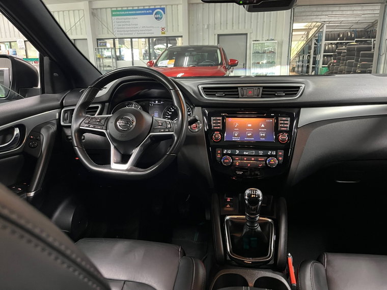 Vehicle Image 38