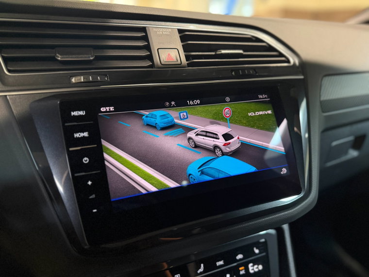 Vehicle Image 36