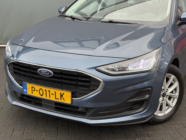 Vehicle Image 25