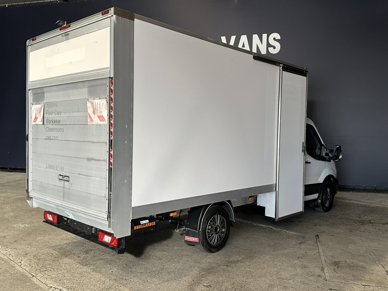 Vehicle Image 14