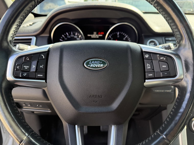 Vehicle Image 24