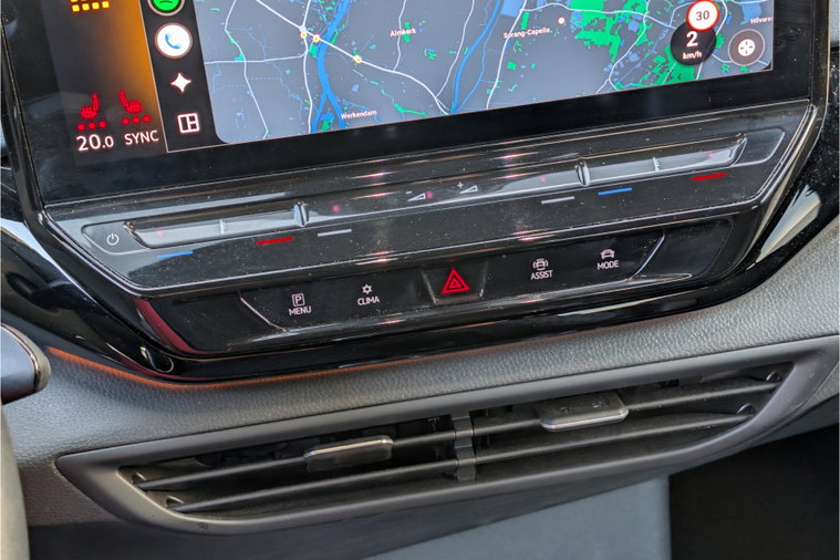 Vehicle Image 34