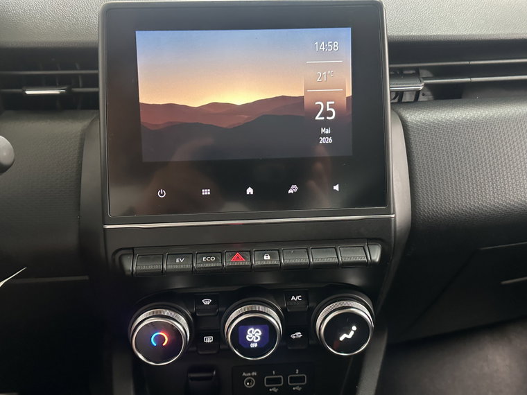 Vehicle Image 17