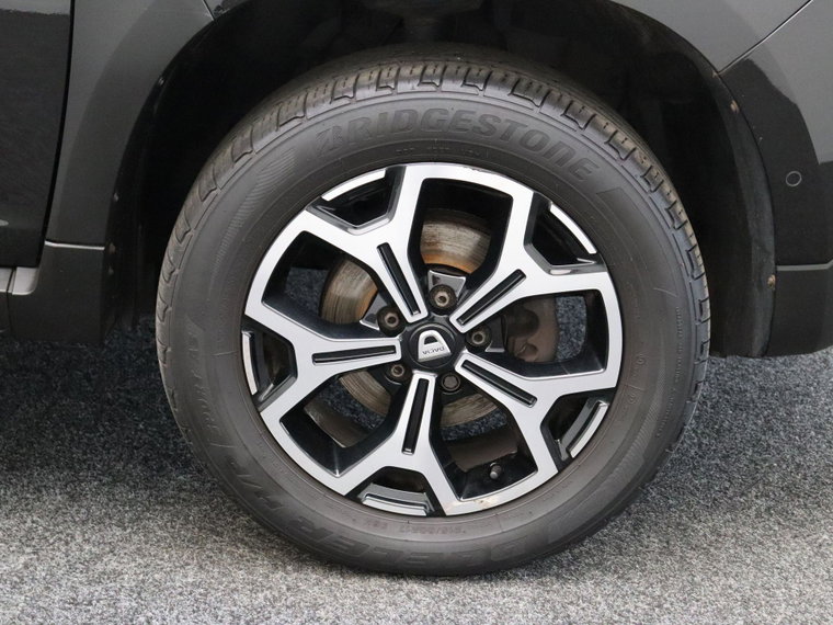 Vehicle Image 35