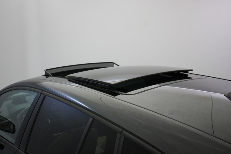 Vehicle Image 38