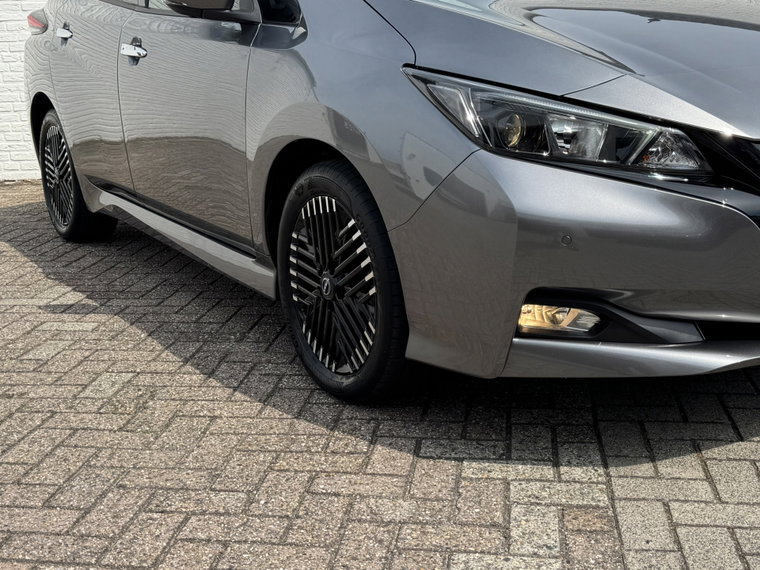Vehicle Image 45