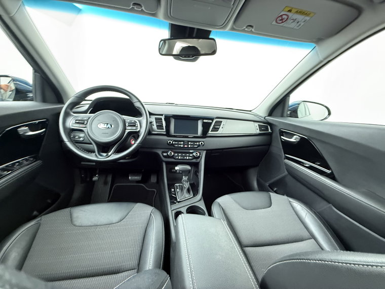 Vehicle Image 37