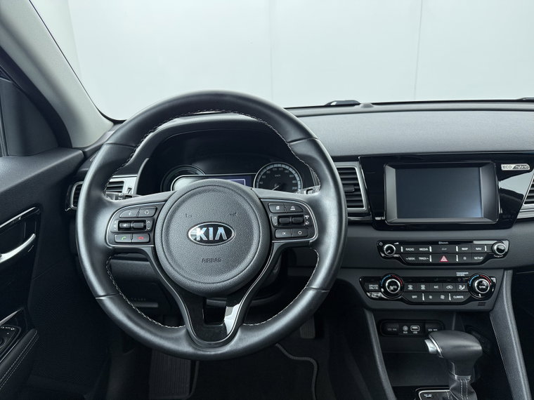 Vehicle Image 38