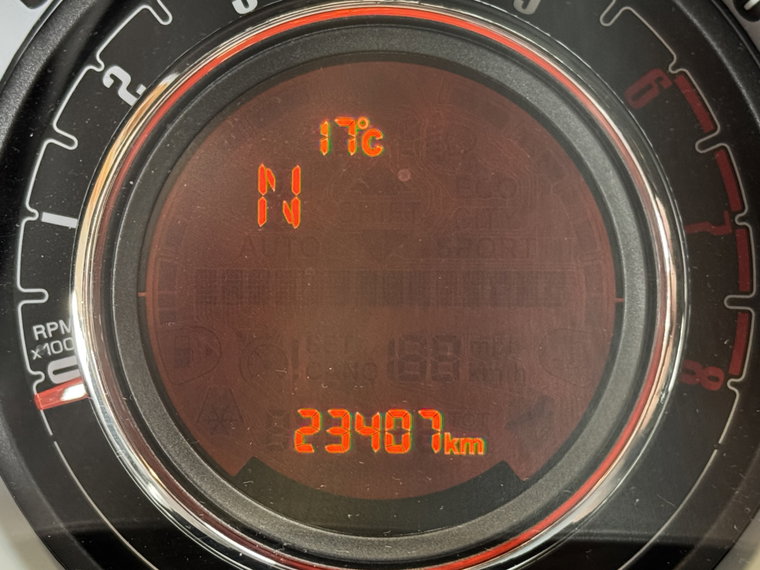 Vehicle Image 13