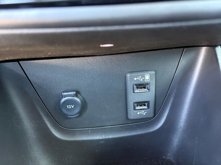 Vehicle Image 24