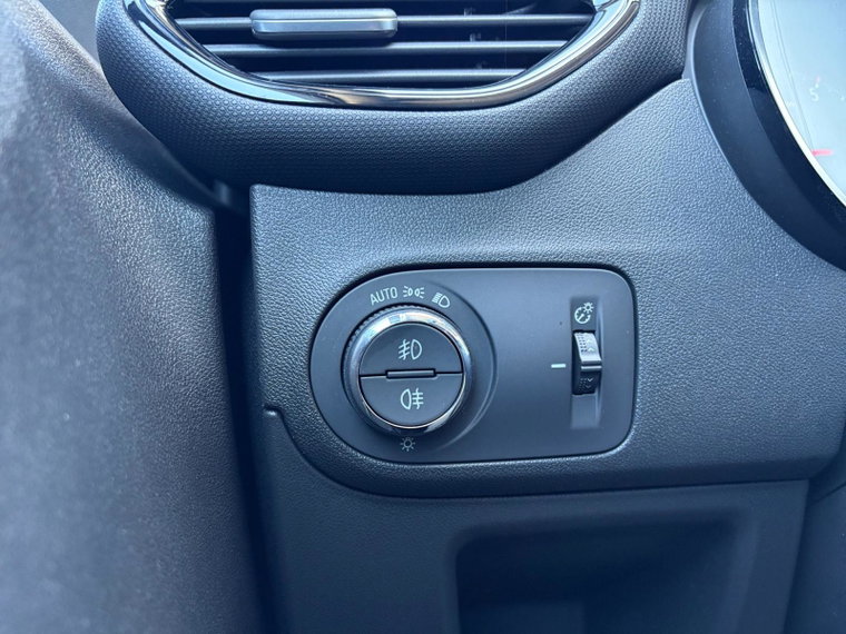 Vehicle Image 27