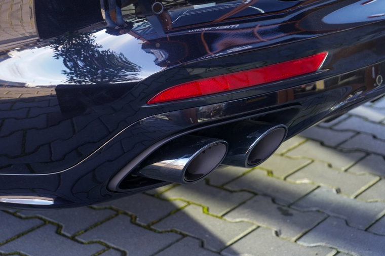 Vehicle Image 26