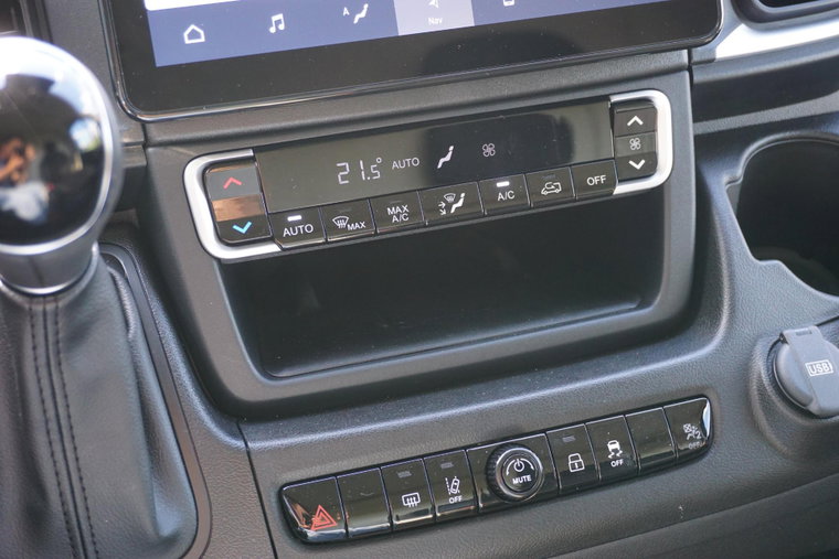 Vehicle Image 41