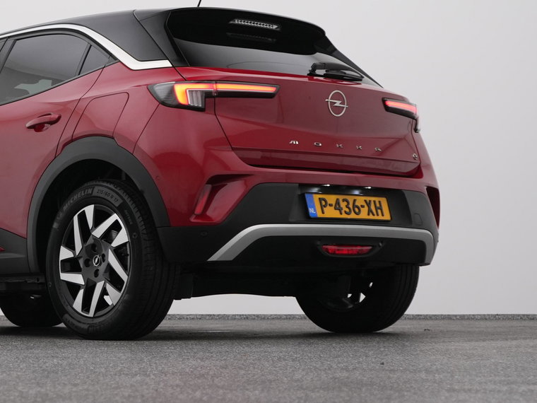 Vehicle Image 21