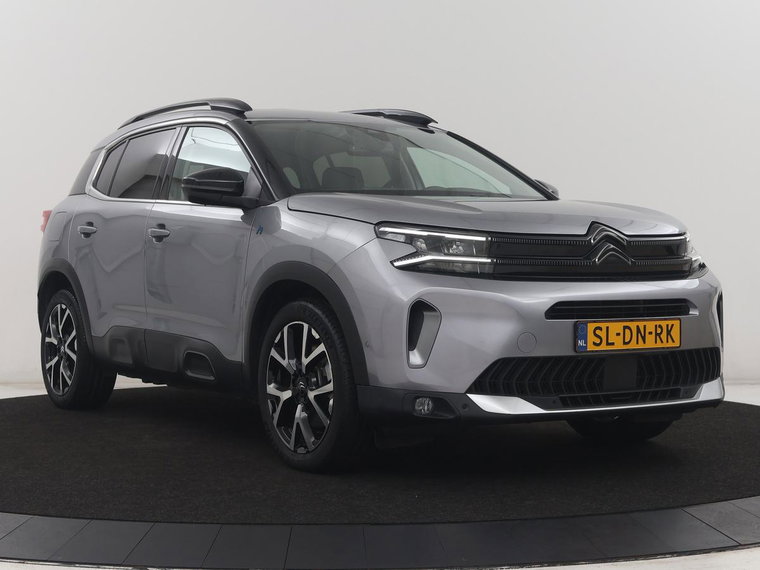 Vehicle Image 36