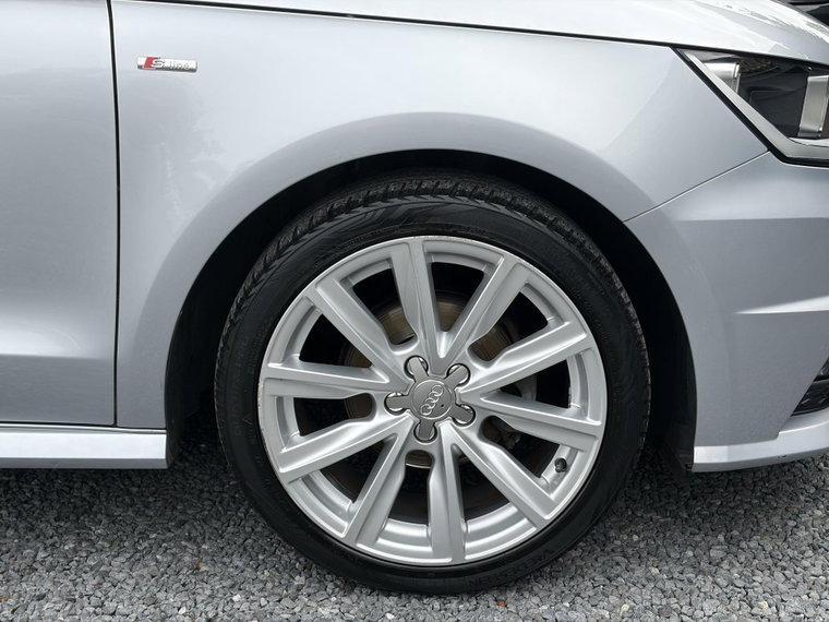 Vehicle Image 31