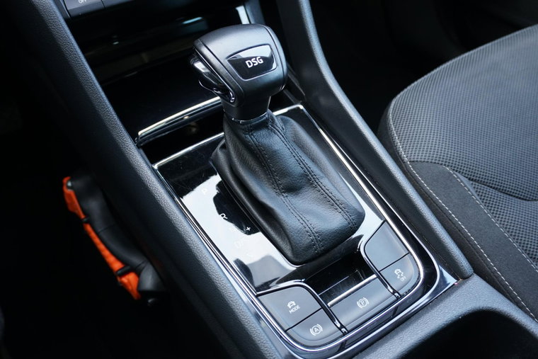 Vehicle Image 35