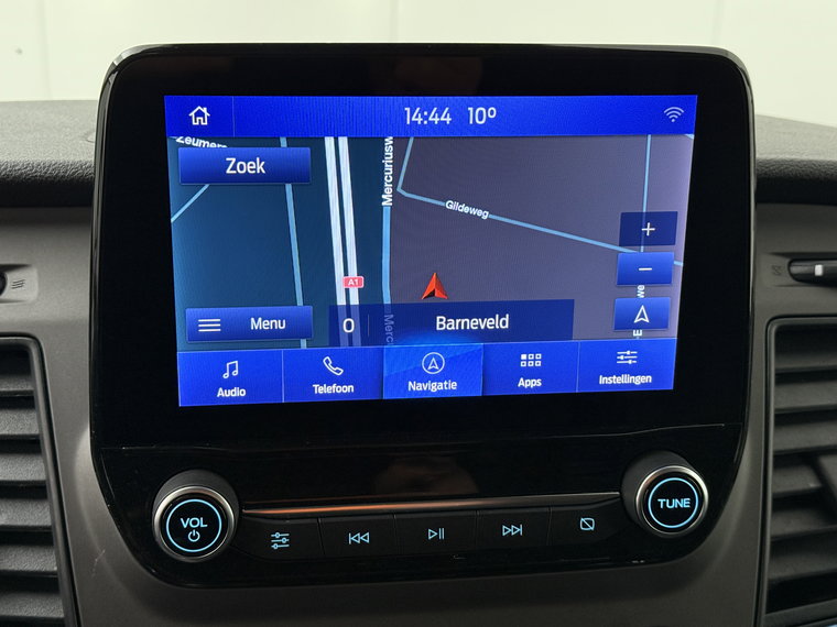 Vehicle Image 19