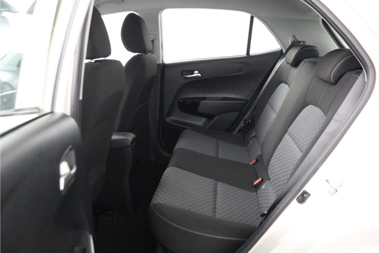 Vehicle Image 31