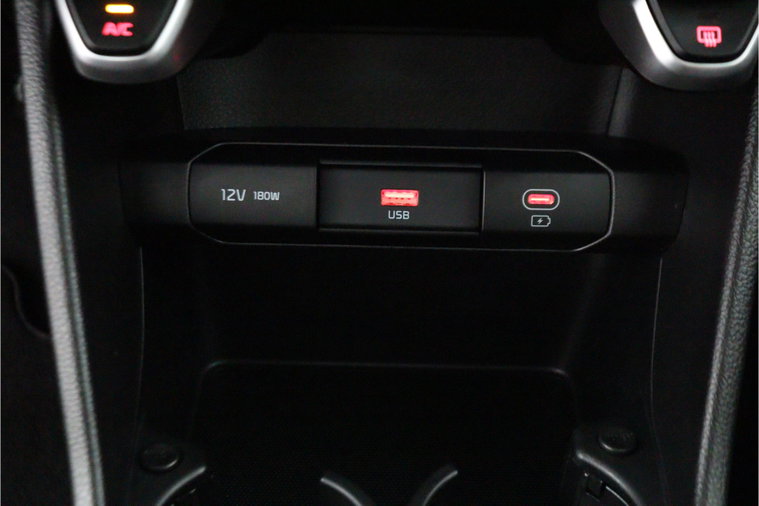 Vehicle Image 52