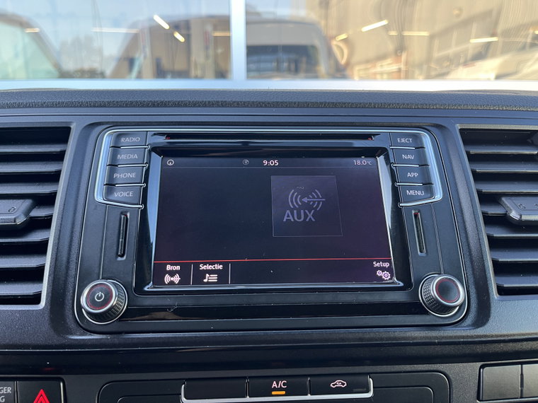 Vehicle Image 40