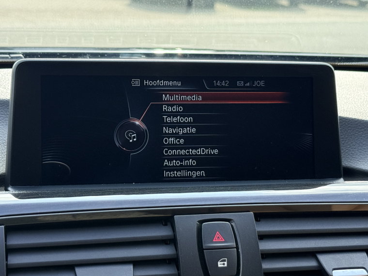 Vehicle Image 40