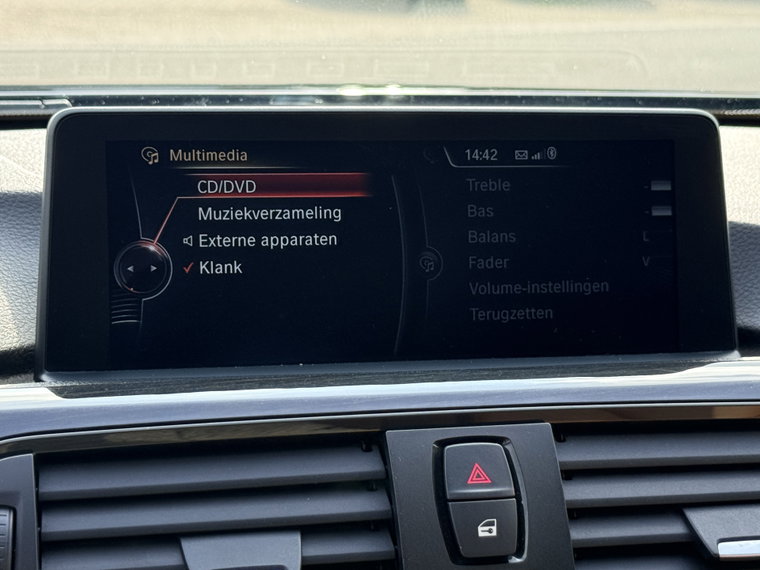 Vehicle Image 41