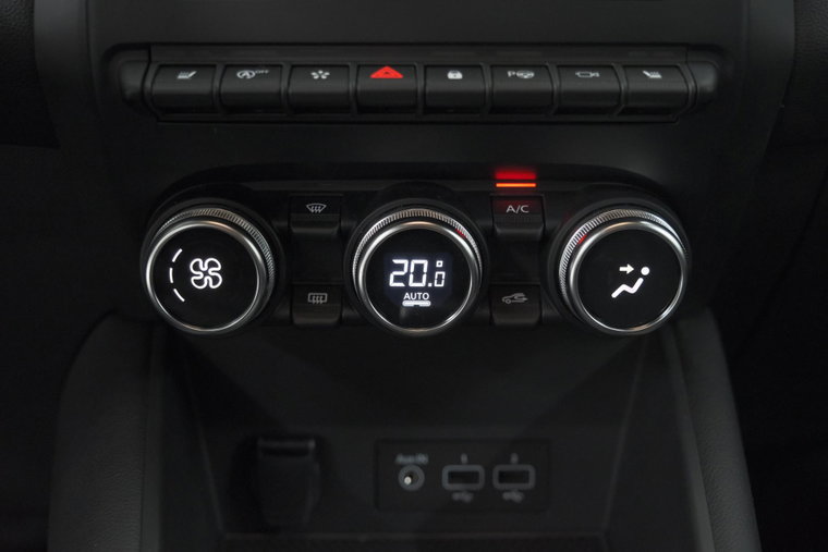 Vehicle Image 33