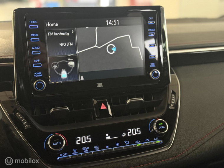 Vehicle Image 15