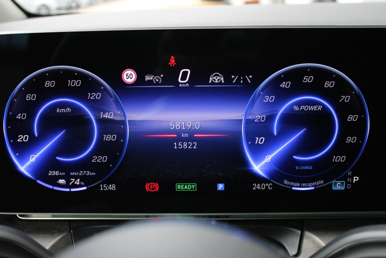 Vehicle Image 30