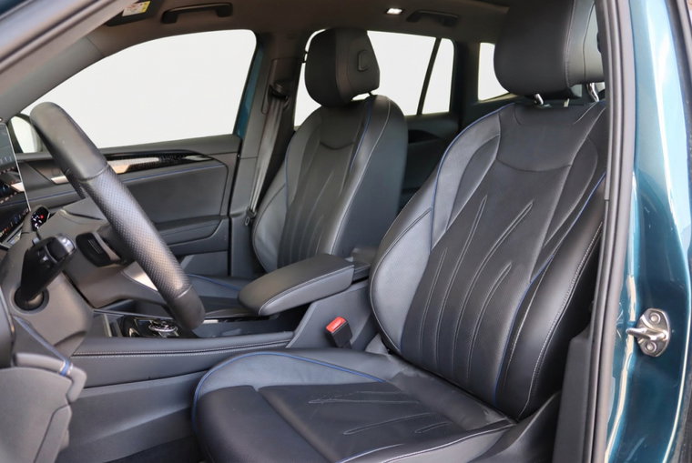 Vehicle Image 31