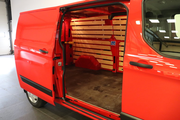 Vehicle Image 11