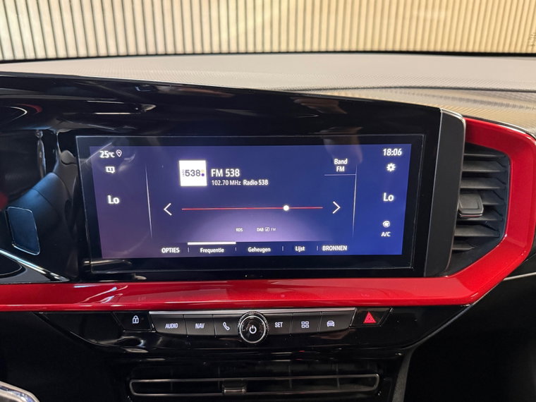 Vehicle Image 39