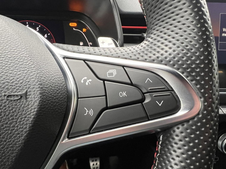 Vehicle Image 40