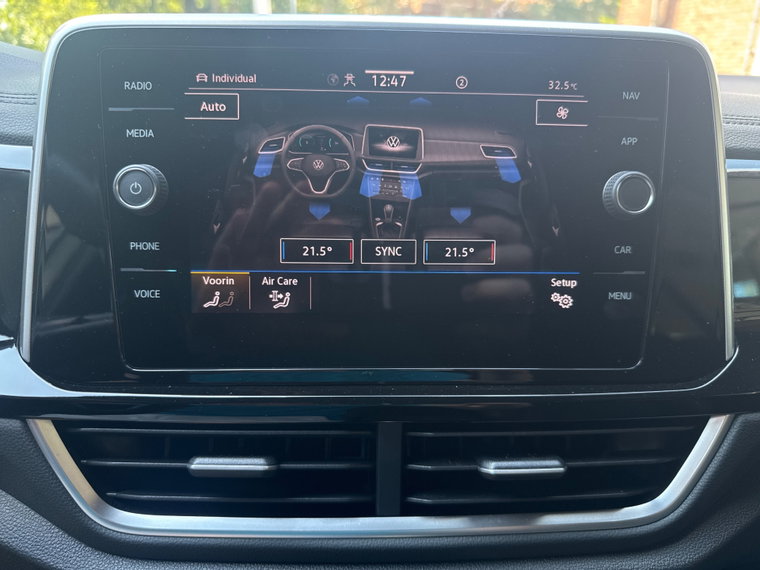 Vehicle Image 33