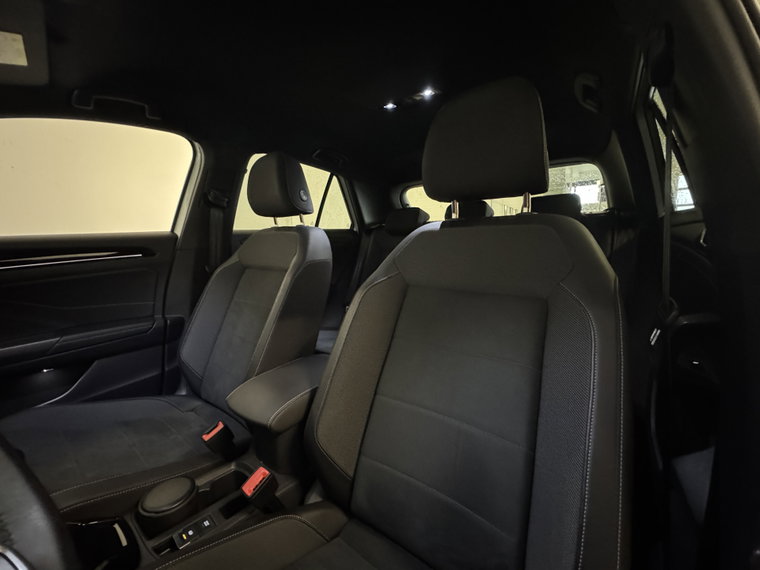 Vehicle Image 50