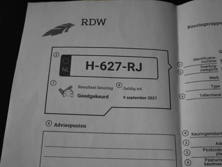Vehicle Image 52