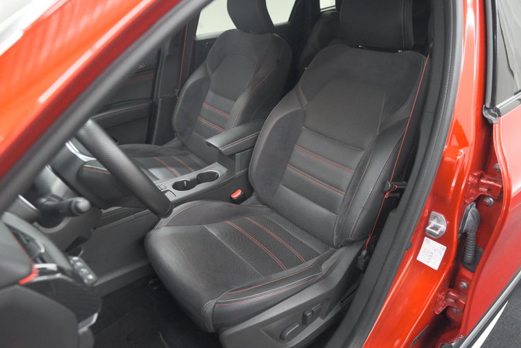 Vehicle Image 20