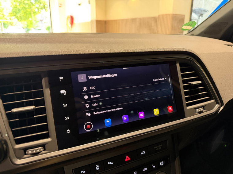 Vehicle Image 40